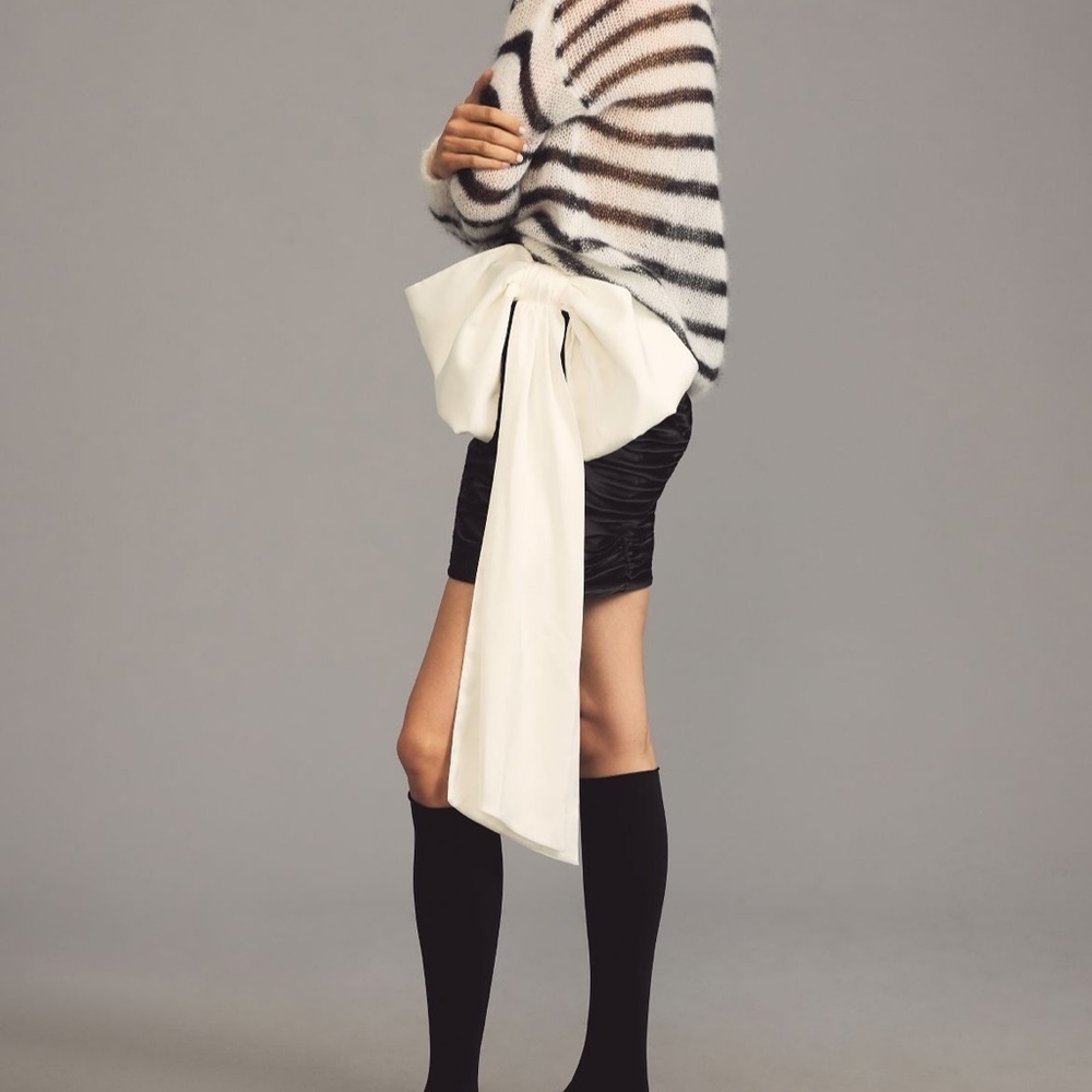 Hutch- NWT Anthropologie Black and White Satin Large Bow Mini Skirt